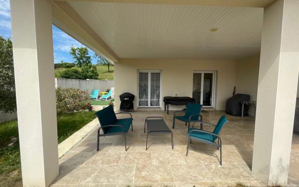 Maison à vendre    5 pièces • 123 m2 Arandon
