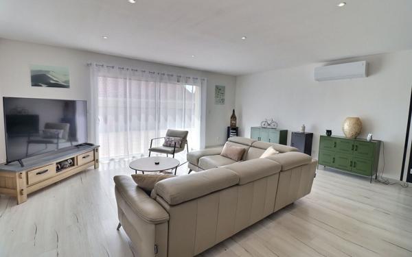 Maison à vendre    5 pièces • 123 m2 Arandon