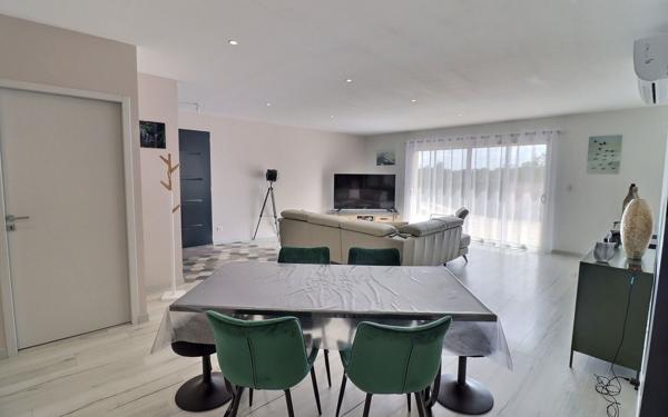 Maison à vendre    5 pièces • 123 m2 Arandon