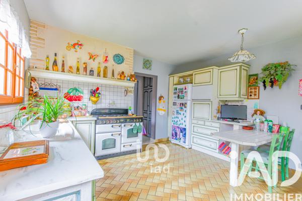 Maison à vendre 8 pièces 181 m² Alizay