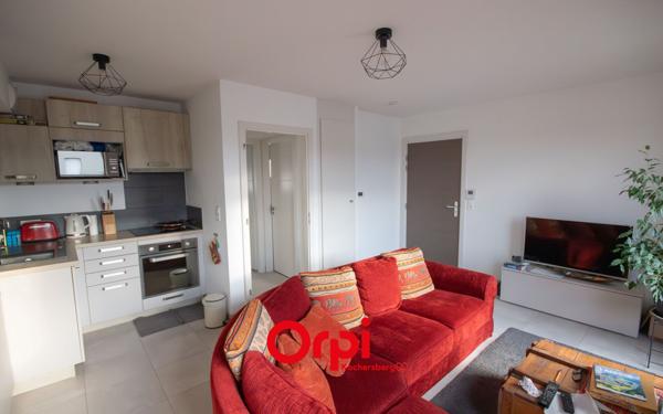 Appartement à vendre    2 pièces • 38 m2 Furdenheim