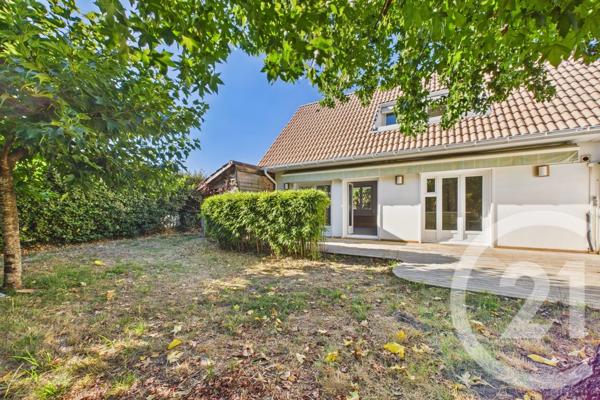 Maison à vendre  4 pièces - 96,70 m 2   EYSINES  - 33
