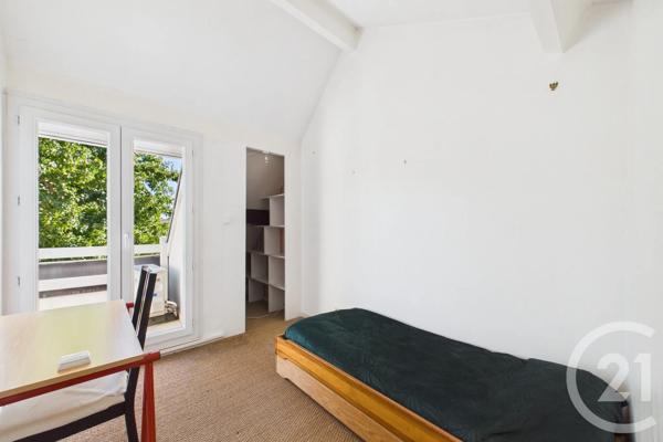 Maison à vendre  4 pièces - 96,70 m 2   EYSINES  - 33
