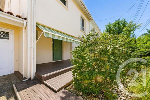 Maison à vendre  4 pièces - 96,70 m 2   EYSINES  - 33