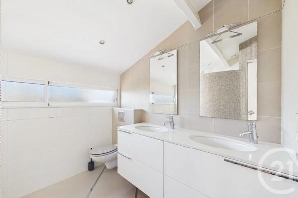 Maison à vendre  4 pièces - 96,70 m 2   EYSINES  - 33