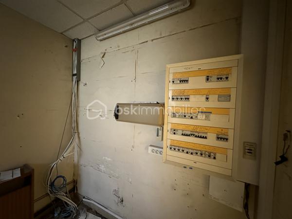 Immeuble de bureaux de 212 m²