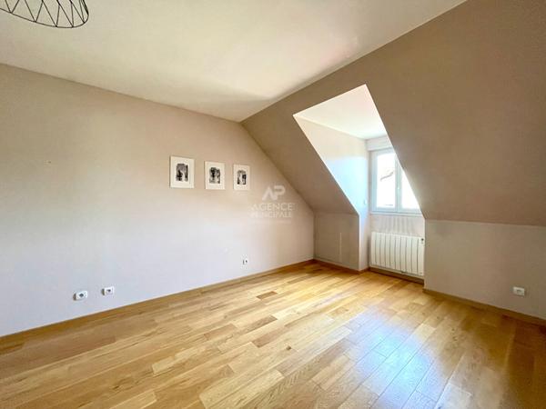 Maison Eragny 6 pièce(s) 166 m2 €549 000 - Référence 7276