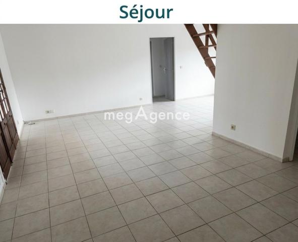 Maison à MORNE-A-L'EAU, 97111 - 5 pièces 171m²