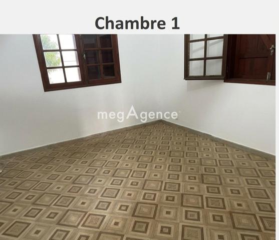 Maison à MORNE-A-L'EAU, 97111 - 5 pièces 171m²