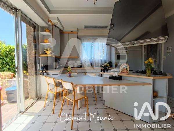 Maison à vendre 7 pièces 248 m² Bours
