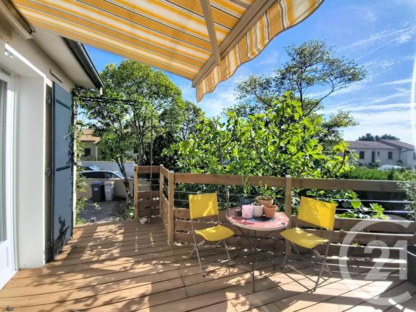 Maison à vendre  6 pièces - 126,59 m 2   BUXEROLLES  - 86