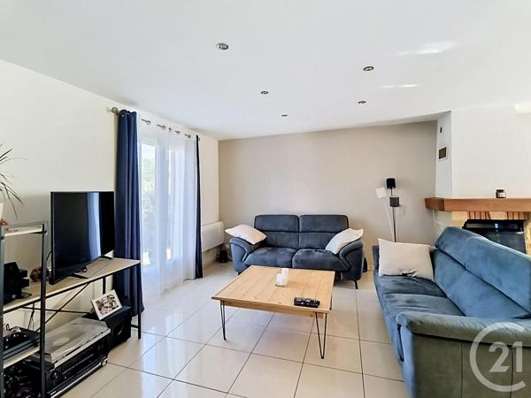 Maison à vendre  6 pièces - 126,59 m 2   BUXEROLLES  - 86
