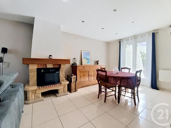 Maison à vendre  6 pièces - 126,59 m 2   BUXEROLLES  - 86