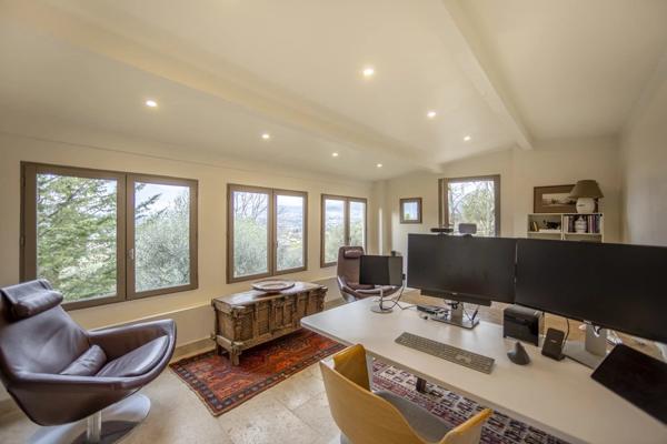 Maison à vendre à Mouans-Sartoux (06370) - Alpes-Maritimes