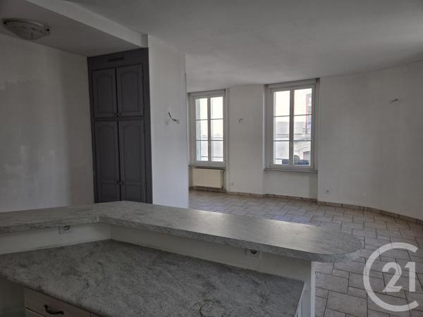 Appartement F2 à vendre  4 pièces - 89,30 m2 VERDUN - 55