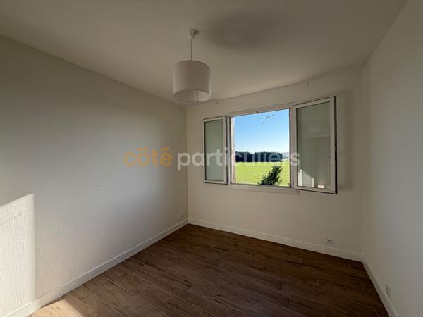 Vente Maison136,7 m² - 8 Pièces - SAINT MELOIR DES ONDES (35350)