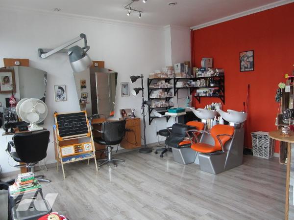 Maison à usage mixte professionnel et habitation de 105.3 m2,