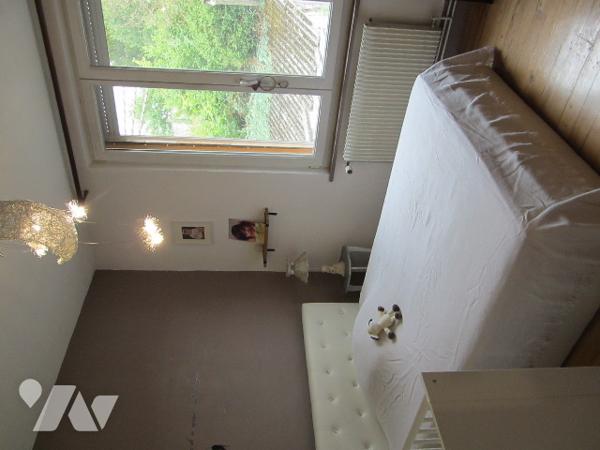 Maison à usage mixte professionnel et habitation de 105.3 m2,