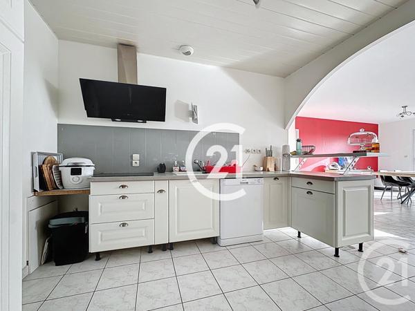 Maison à vendre  4 pièces - 105,50 m2 CHERAC - 17