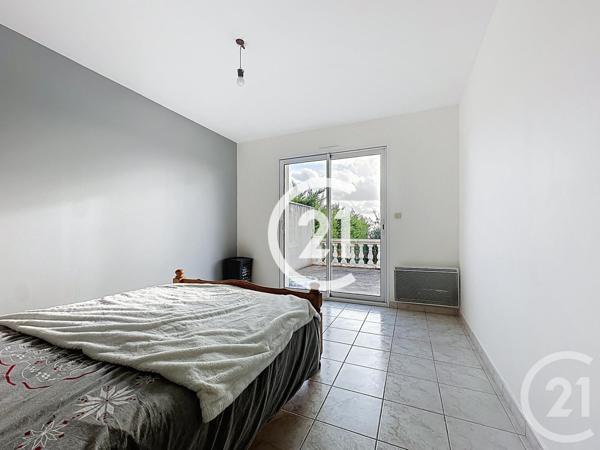 Maison à vendre  4 pièces - 105,50 m2 CHERAC - 17