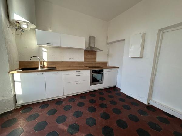 A LOUER - Appartement 2 pièces - Bastia, quartier Saint-Joseph