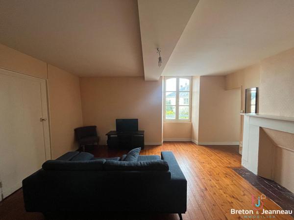 Appartement T2 meublé - LAVAL - Quartier Bel-Air
