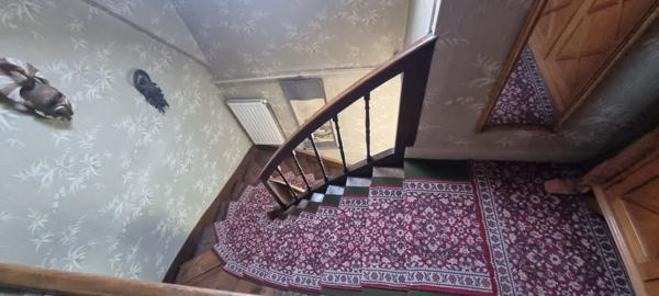 UNE MAISON DE VILLE BOURGEOISE AVEC PISCINE ET GARAGES EN CENTRE VILLE DE BLOIS 219.58 m2