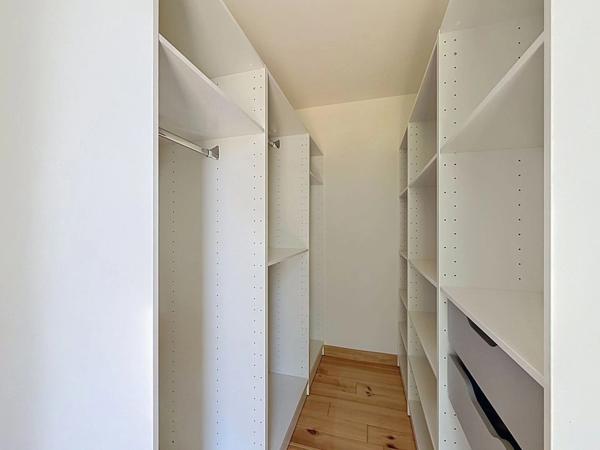 Maison à vendre plain-pied en bois de 149 m², 5 pièces, piscine, 2 garages - BERGERAC (24)