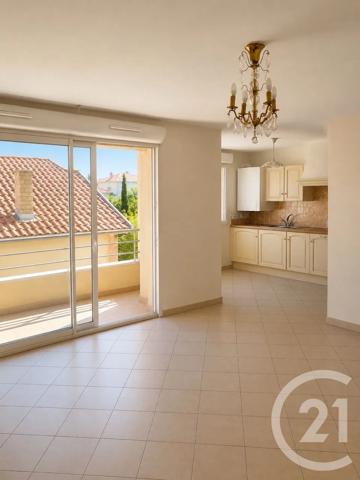 Appartement F3 à vendre  3 pièces - 66,21 m 2   DIGNE LES BAINS  - 04