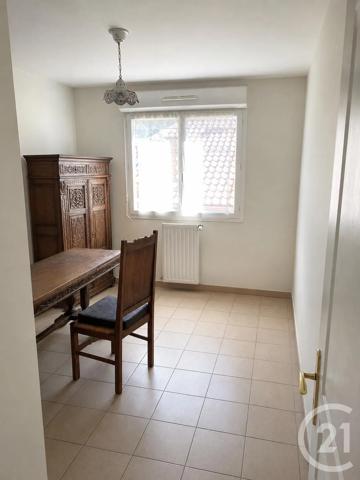 Appartement F3 à vendre  3 pièces - 66,21 m 2   DIGNE LES BAINS  - 04