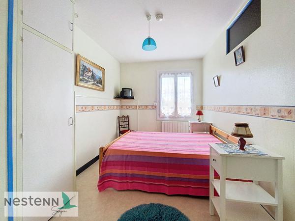 Maison + 3 T1 de rapport à vendre, 248 m² en tout avec 800 m² de terrain au centre ville de Saujon