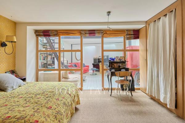 RARE — Duplex de réception avec entrée particulière au cœur du Triangle d'Or de la Muette (Quartier OCDE)