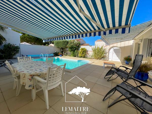 Au calme, maison plain pied 4 chambres + jardin d'hiver, piscine et garage !