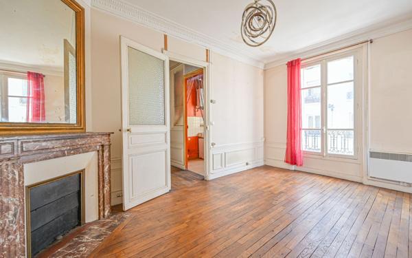 Appartement à vendre    2 pièces • 36 m2 Paris 18
