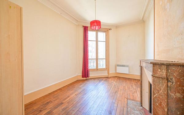 Appartement à vendre    2 pièces • 36 m2 Paris 18