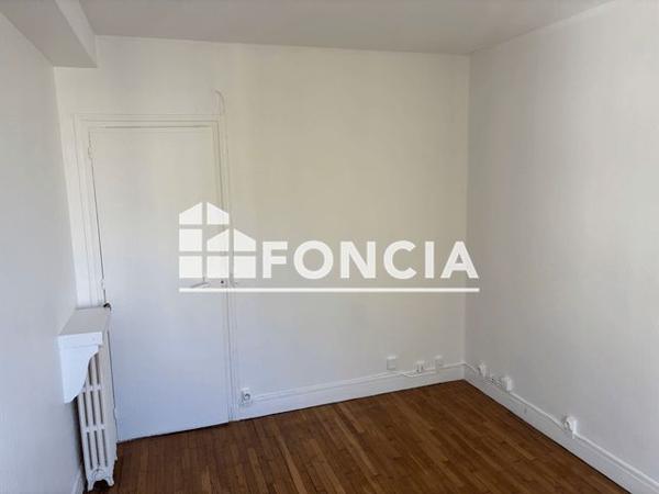 Location Appartement 2 pièces 40.1 m² - 114 BIS AVENUE DE SAINT OUEN Paris 75018