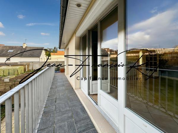 Agneaux, proches des commerces, maison mitoyenne de 112 m² avec trois chambres