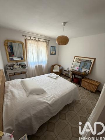 Maison à vendre 5 pièces 168 m² Nîmes