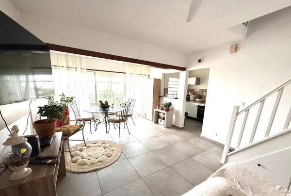 BEAU DUPLEX T4 A VENDRE SUR MOUDONG A JARRY BAIE MAHAULT