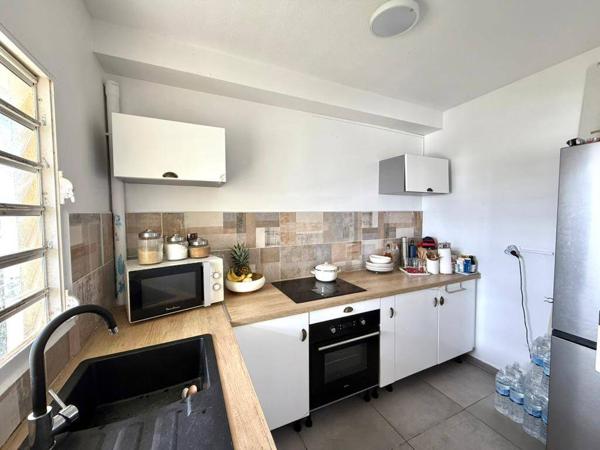 BEAU DUPLEX T4 A VENDRE SUR MOUDONG A JARRY BAIE MAHAULT