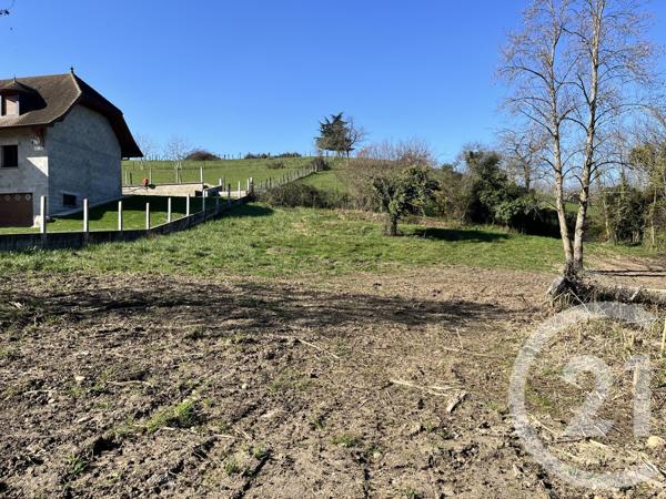 Terrain à vendre  695 m2 LES AVENIERES VEYRINS THUELLIN - 38