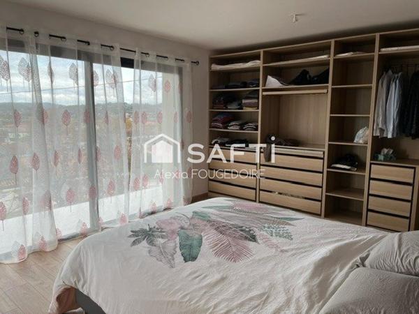 MAISON CONTEMPORAINE AVEC VUE PANORAMIQUE TYPE 6