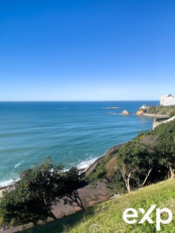 🏖️ Coup de cœur à la Côte des Basques – Duplex Bohème à 100m de la plage 🌊
