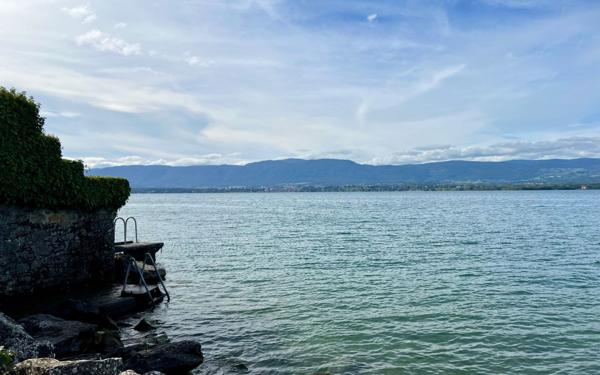 Terrain à vendre    Nernier