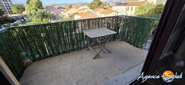Appartement à Perpignan Très joli T1 de 27m2 dans résidence sécurisée avec ascenseur, cave, parking et local vélo