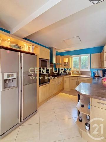 Maison à vendre  7 pièces - 121 m 2   GIGEAN  - 34