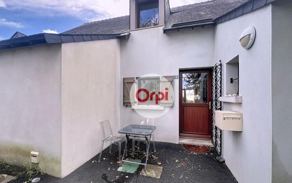 Maison à louer    3 pièces • 62,90 m2 Ambon