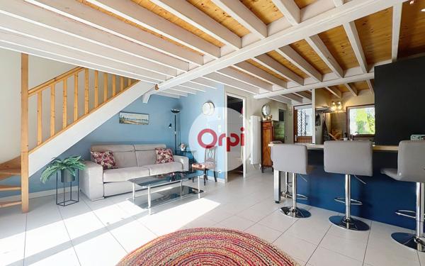 Maison à louer    3 pièces • 62,90 m2 Ambon