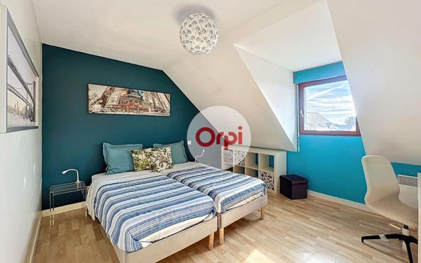 Maison à louer    3 pièces • 62,90 m2 Ambon