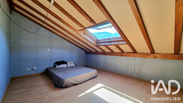 Maison à vendre 6 pièces 174 m² Saint-Jorioz